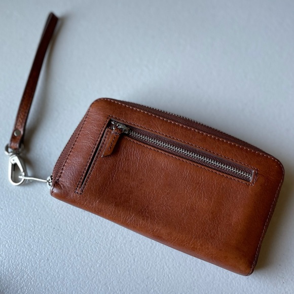 Fossil Wallet with Zip Closure - Picture 4 of 4
